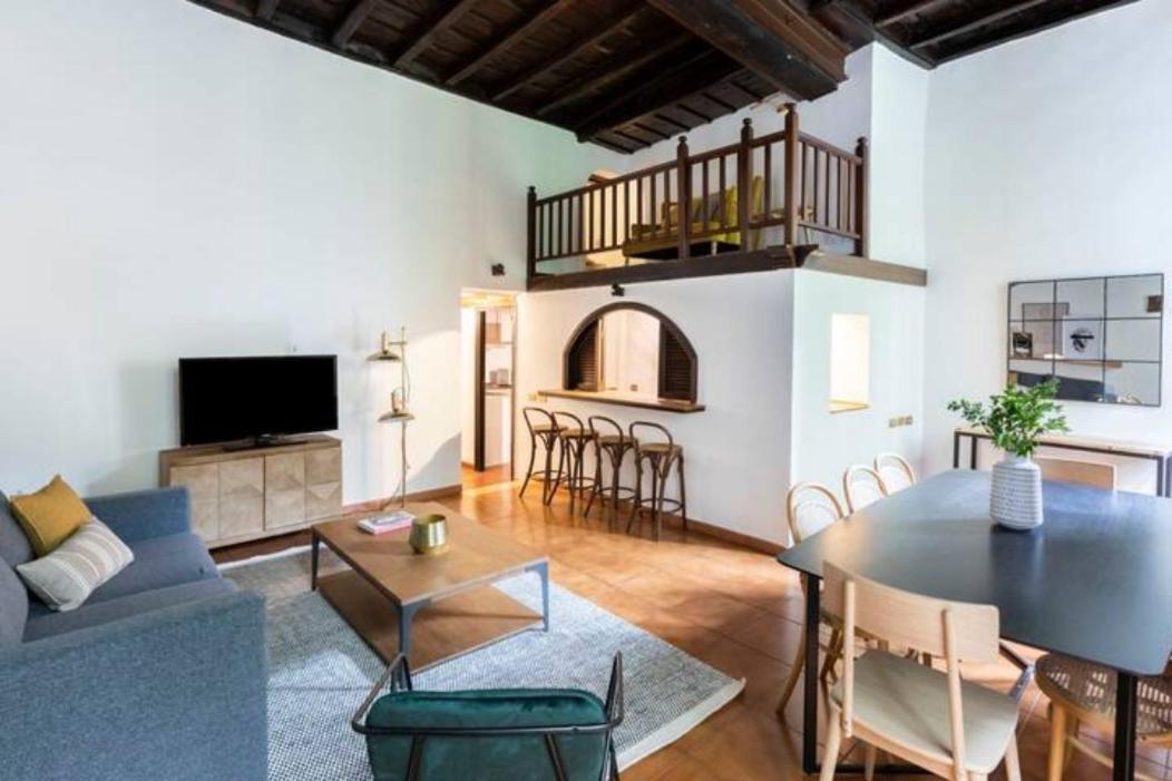 Apartment Navona In *